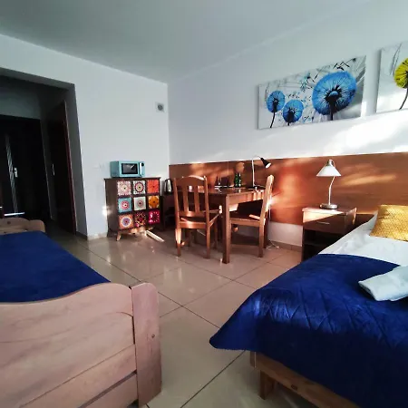 Planeta102 Blisko Plazy 아파트 미엘노